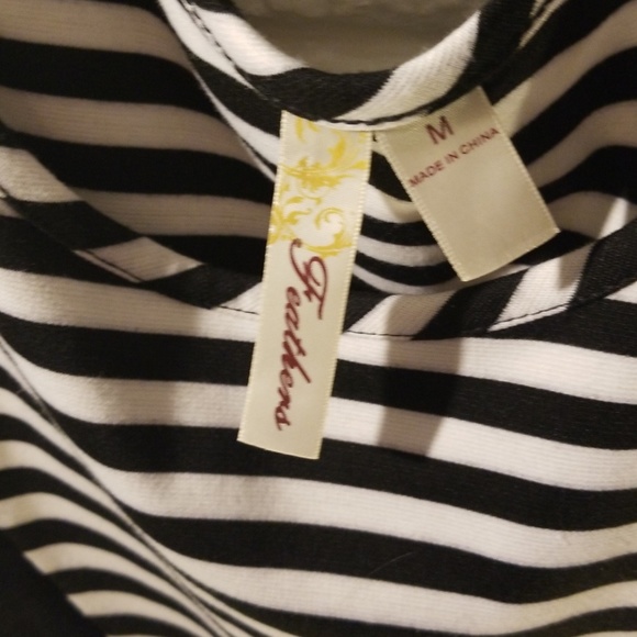 Black and white dress - Picture 3 of 4